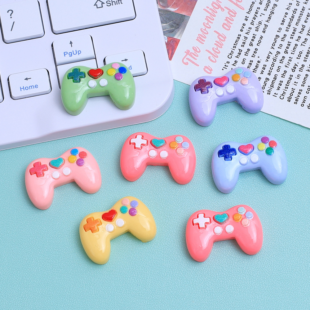 Gaming Console Keychain - 5個入り カラフルゲーム機ゲームパッド樹脂チャーム イヤリングキーホルダーDIYデコレーション ファッションジュエリーアクセサリー用