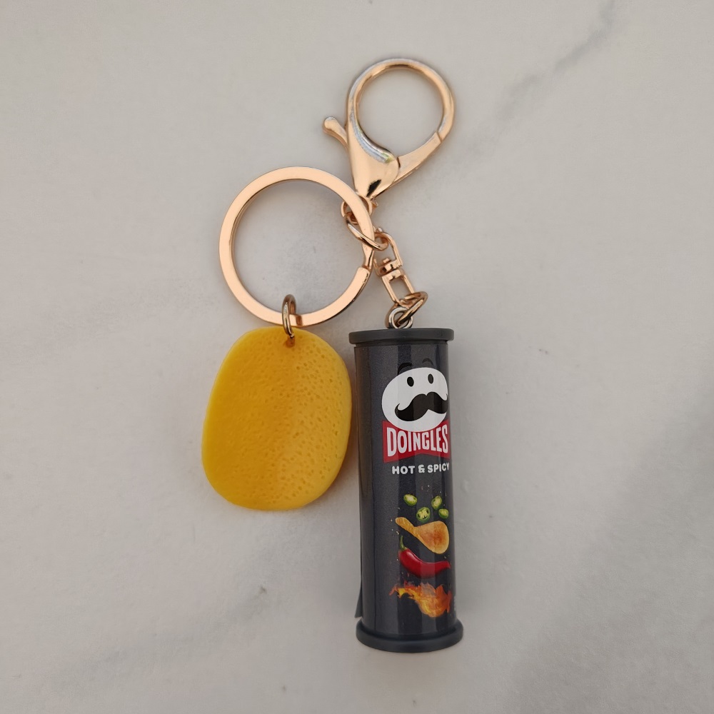 クリエイティブなポテトチップキーホルダー - リアルな樹脂製 - Gaming Console Keychain のレビューと価格