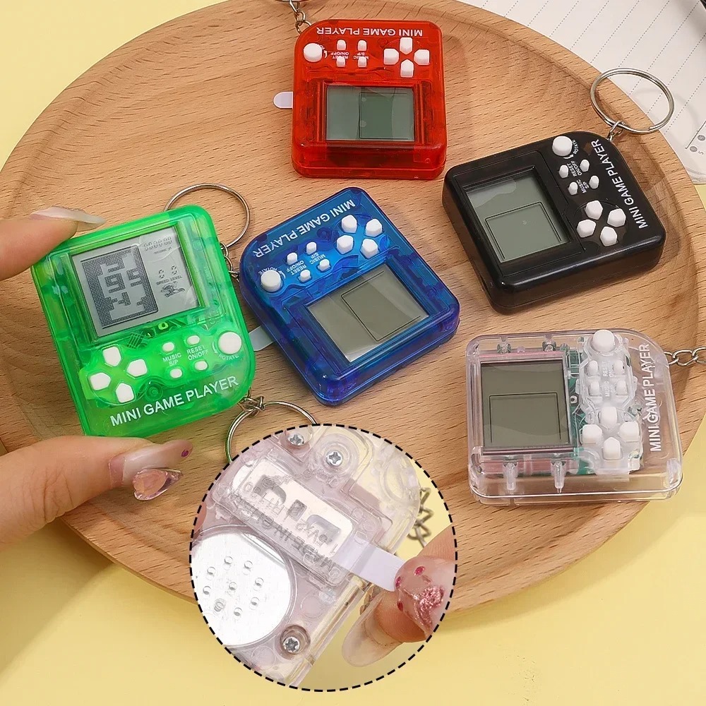ポータブルミニハンドヘルドゲームプレーヤークラシック電子ゲー - Gaming Console Keychain のレビューと価格